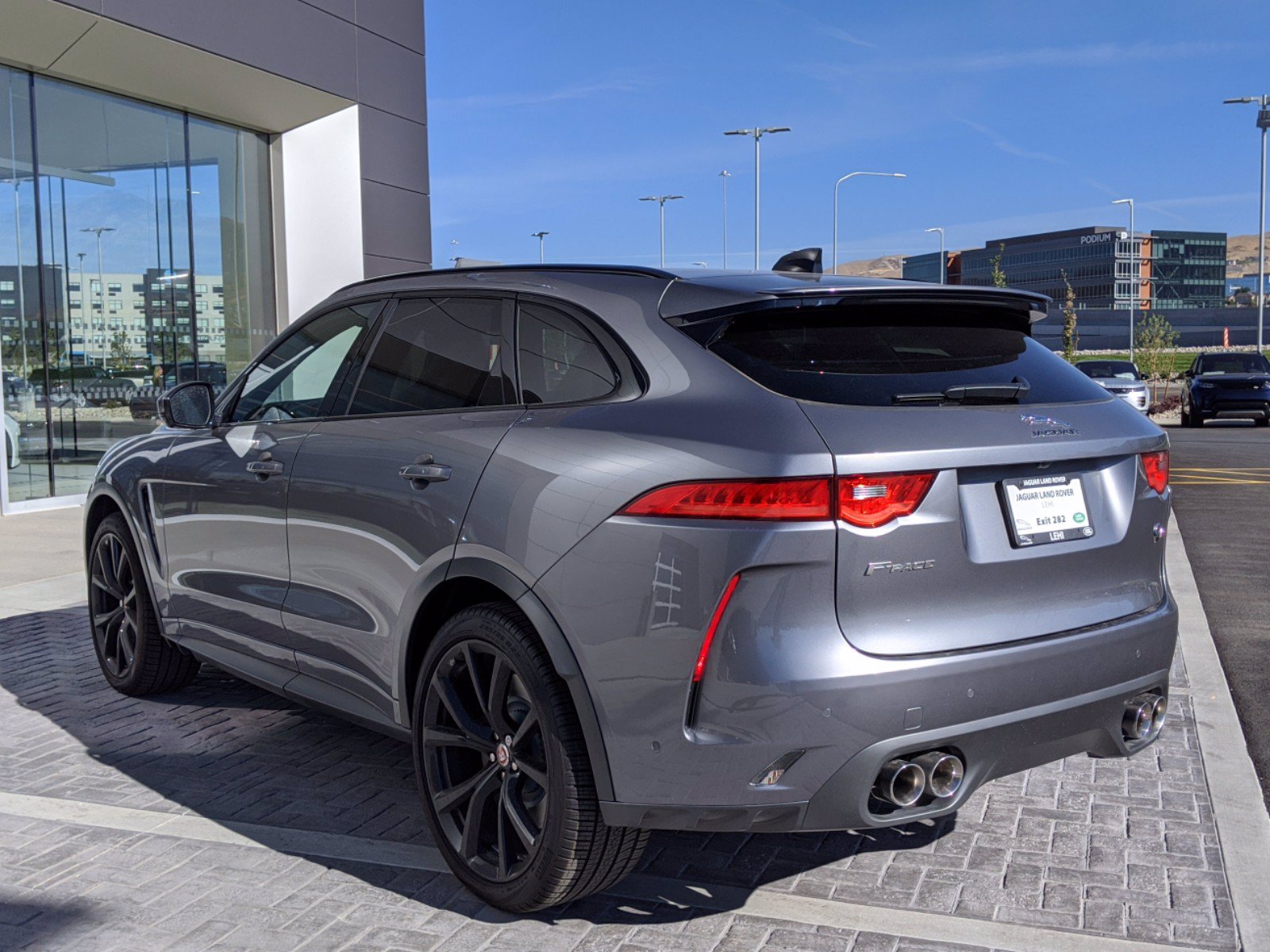 Jaguar f pace 2020